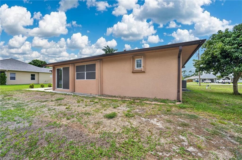 6731 Eagle Tree CT-25