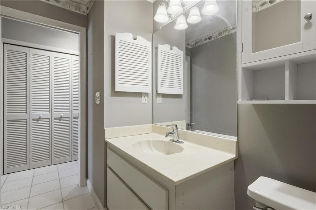 9753 Maplecrest CIR-22