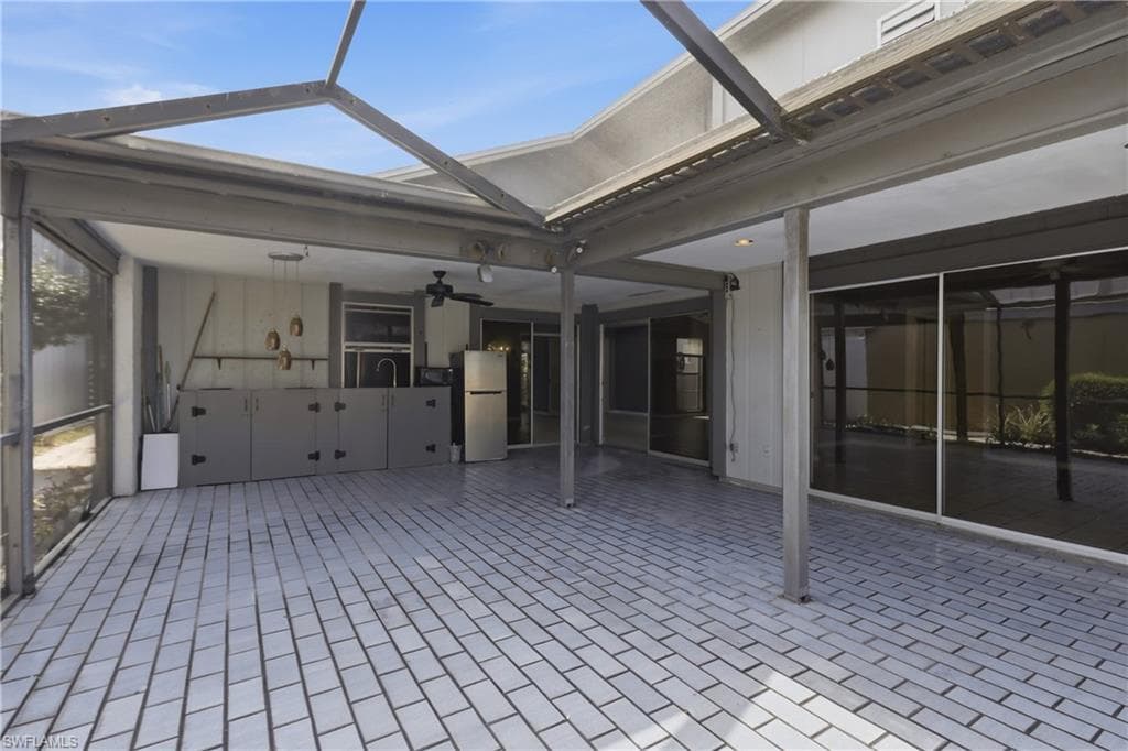 9753 Maplecrest CIR-27