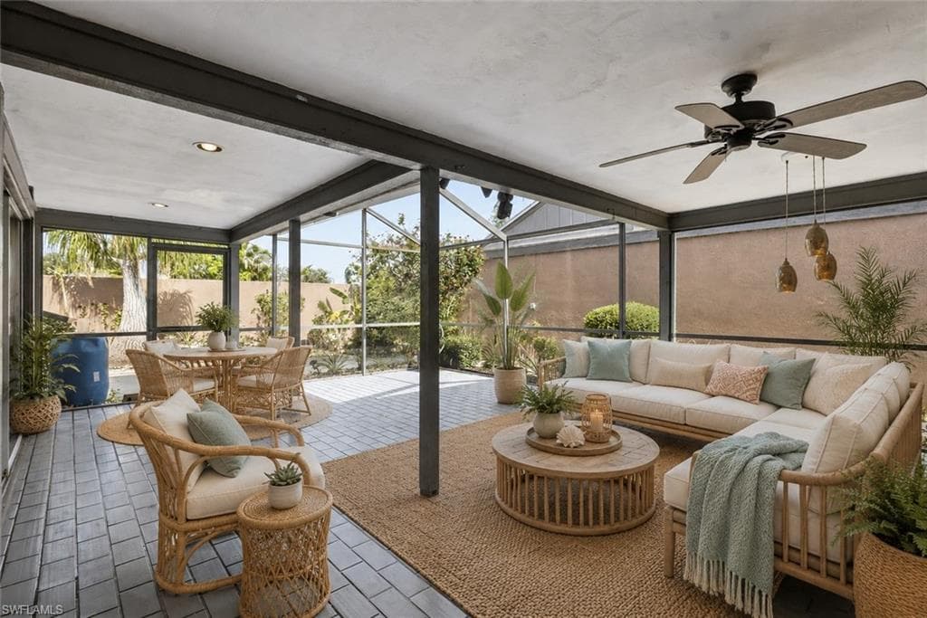 9753 Maplecrest CIR-24
