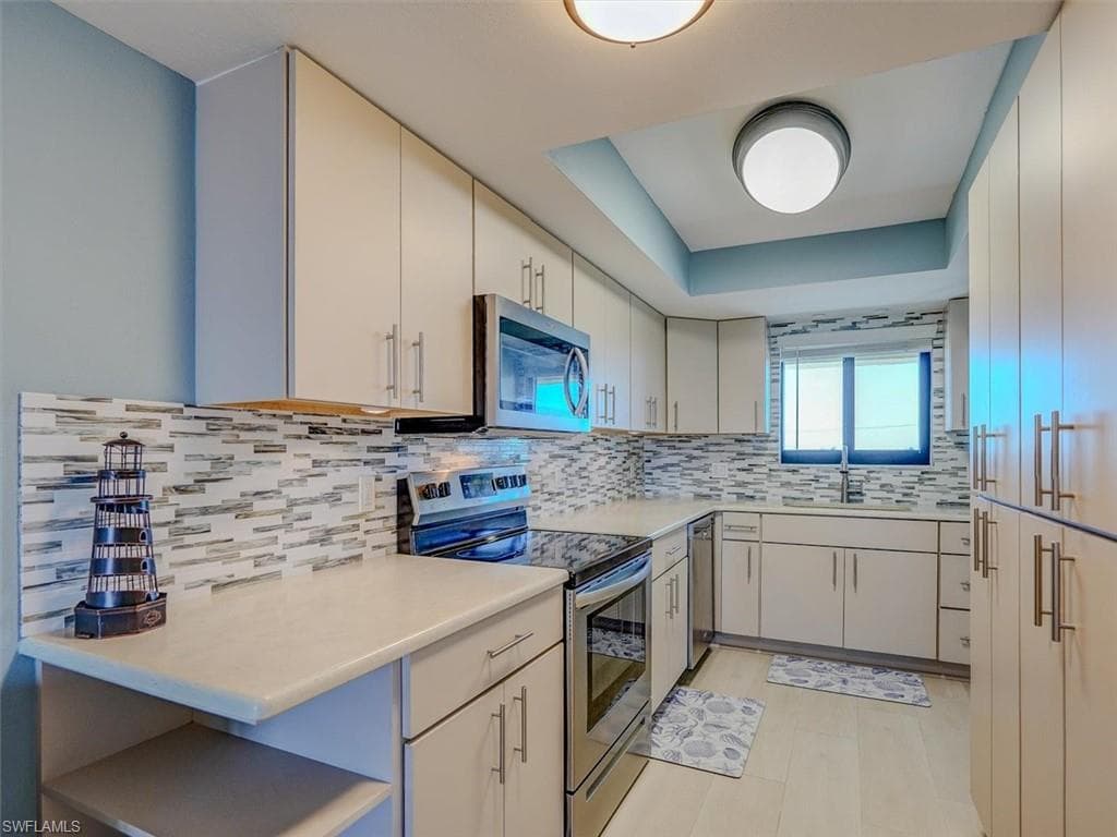 6100 Estero BLVD 5D-13