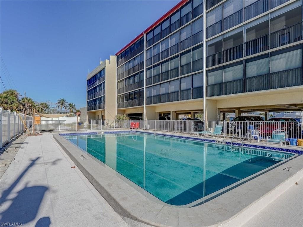 6100 Estero BLVD 5D-38