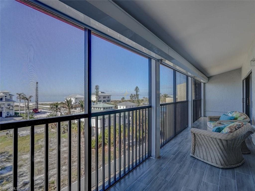 6100 Estero BLVD 5D-7