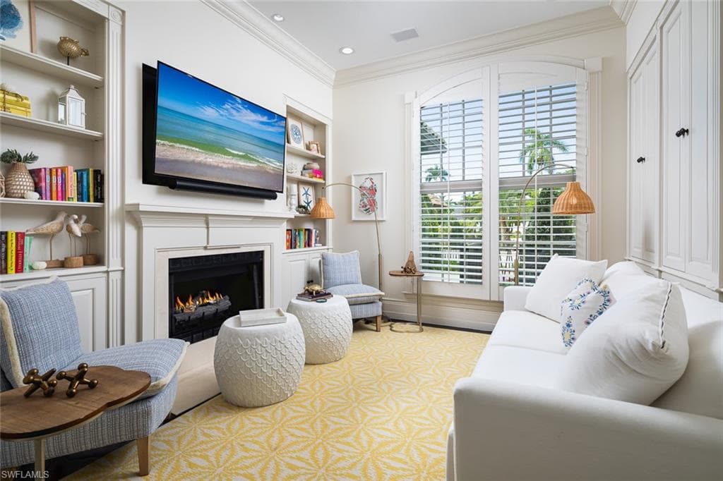 2595 Half Moon WALK-12