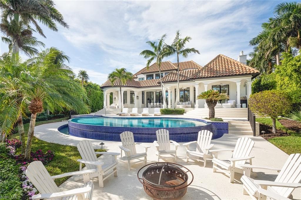 2595 Half Moon WALK-37