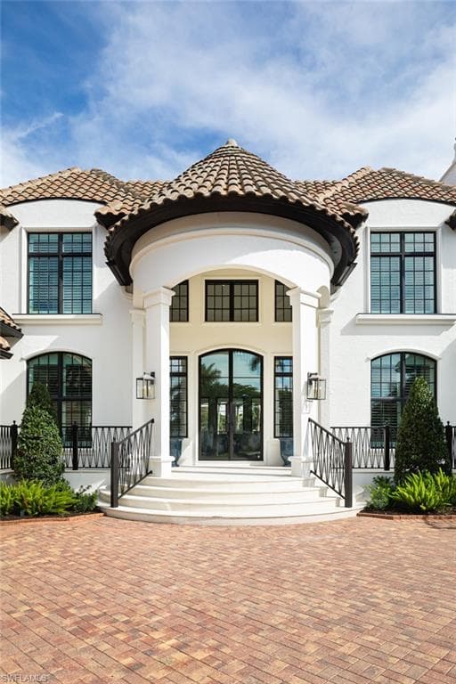 2595 Half Moon WALK-44