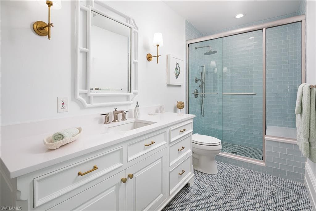 2595 Half Moon WALK-29
