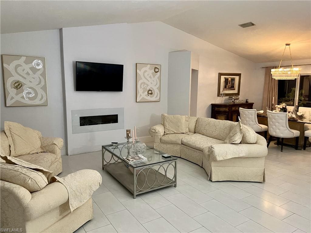5061 Mahogany Ridge DR-3