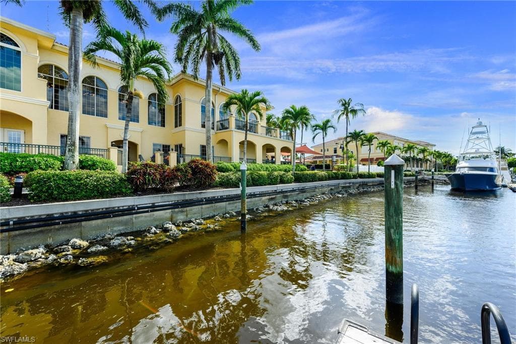 11640 Court Of Palms 301-21
