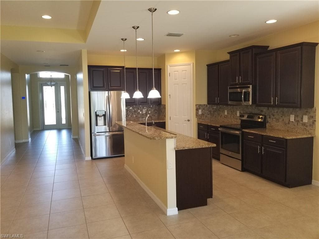 260 Destiny CIR-9
