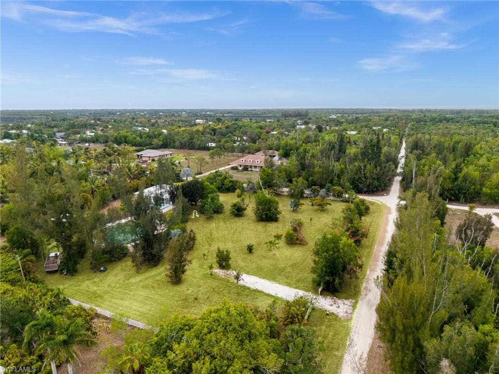 5563 Bay Point RD-14