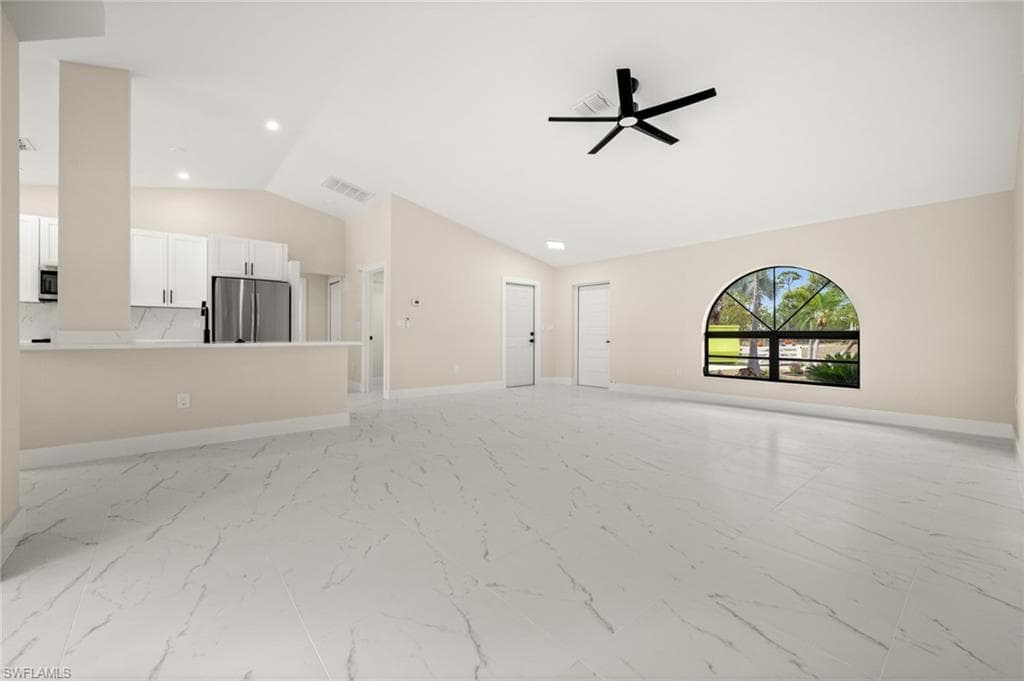 5563 Bay Point RD-30