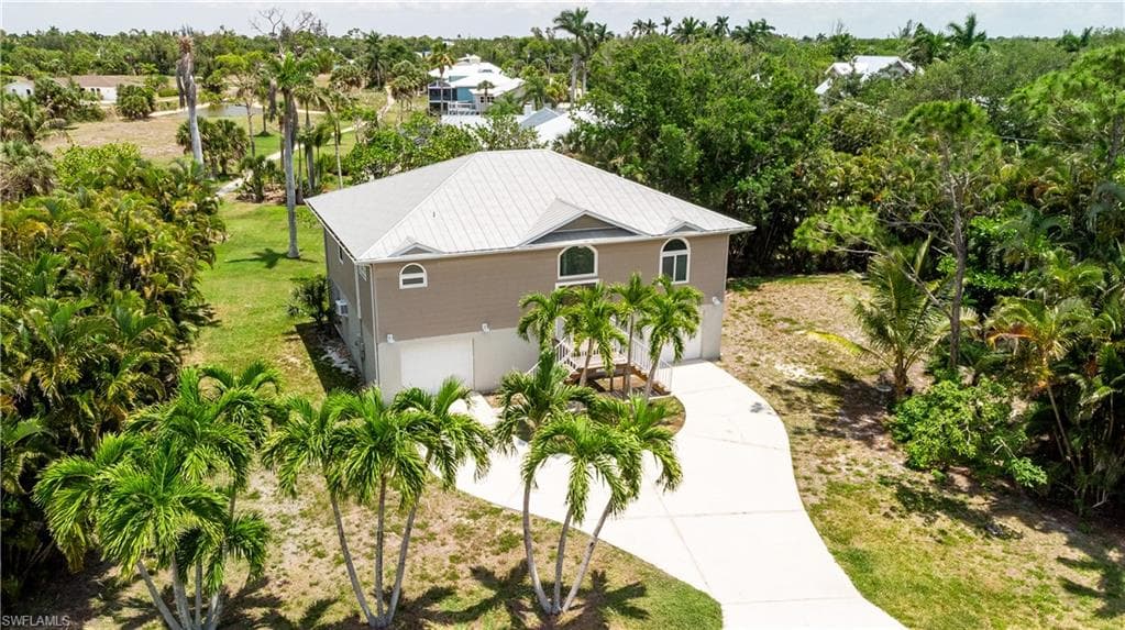 14000 Clubhouse DR-2
