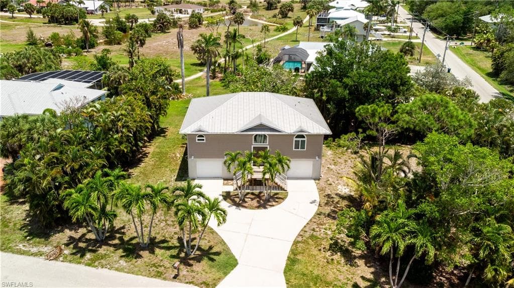 14000 Clubhouse DR-3
