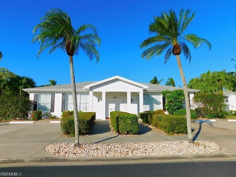 1449 Saddle Woode DR W 5D-1