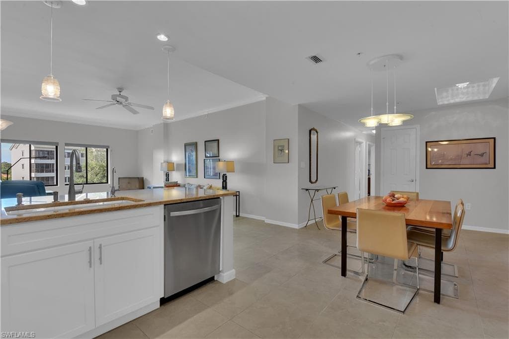 201 Arbor Lake DR 404-8