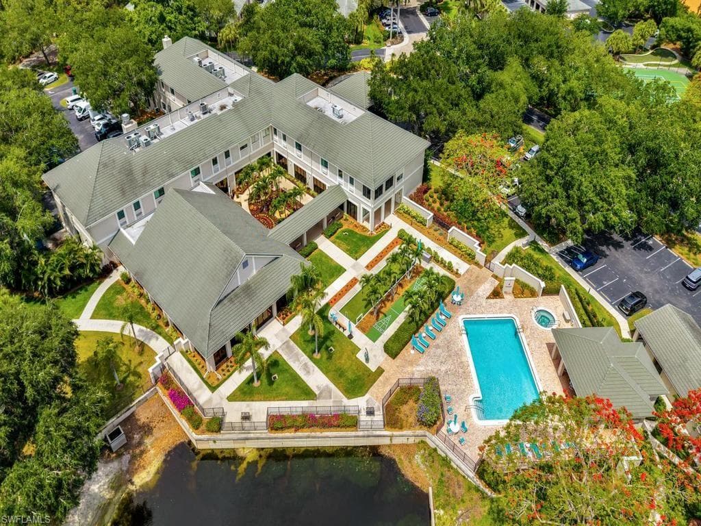 201 Arbor Lake DR 404-33