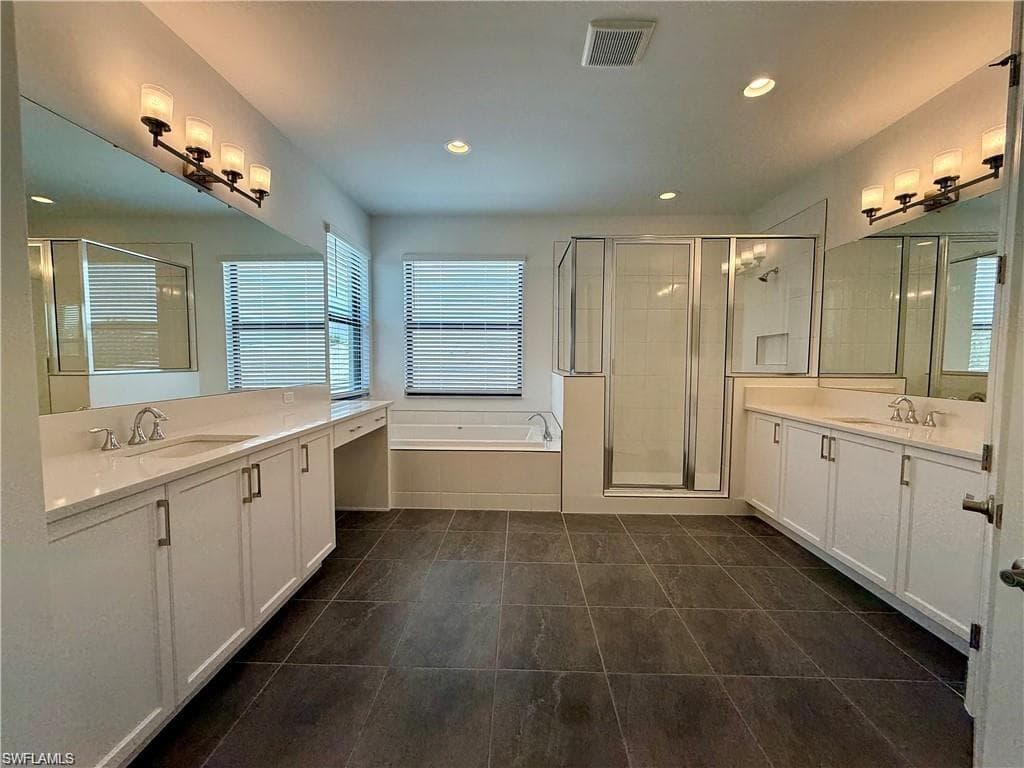 20884 Thistle Leaf LN-5