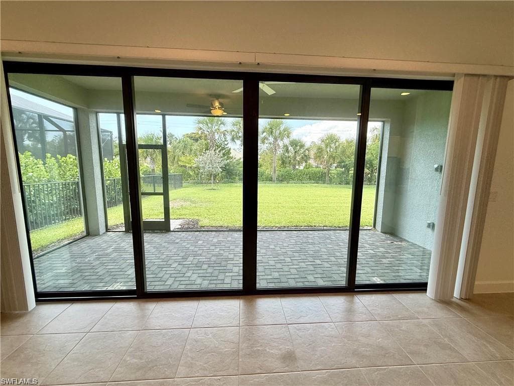 20884 Thistle Leaf LN-3