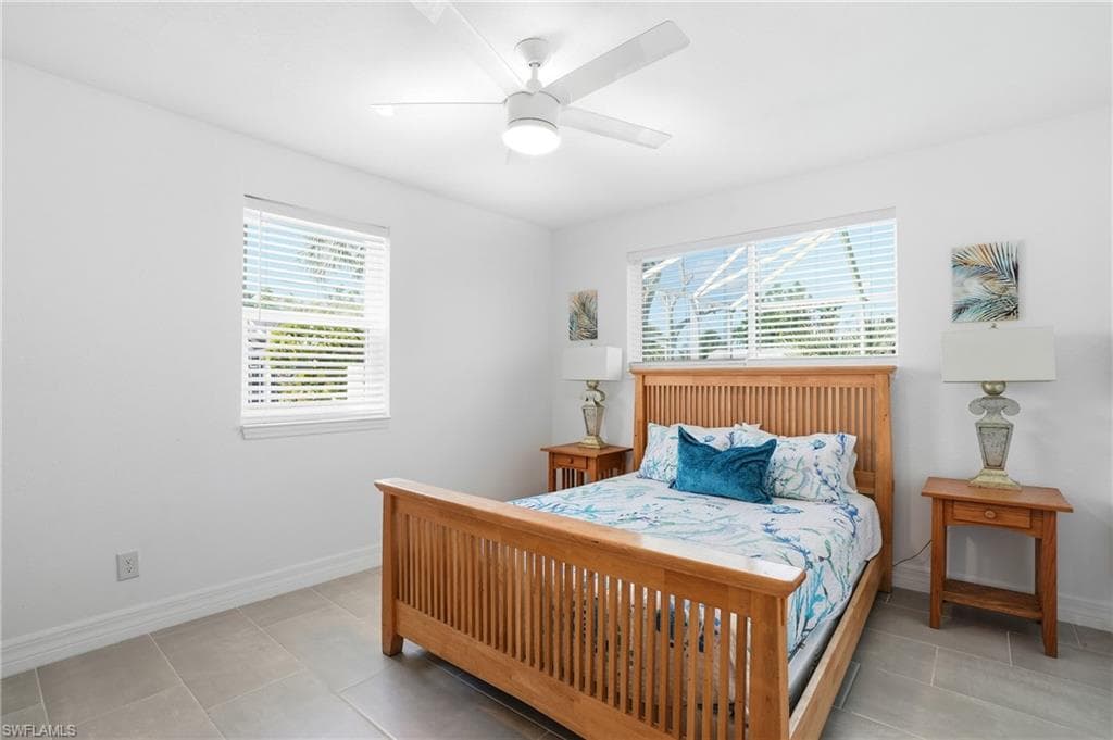 421 Connecticut ST-10