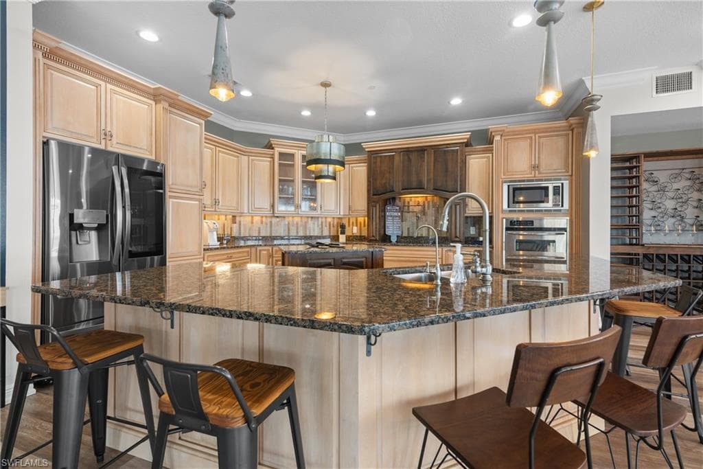 4235 SE 20th PL A405-6