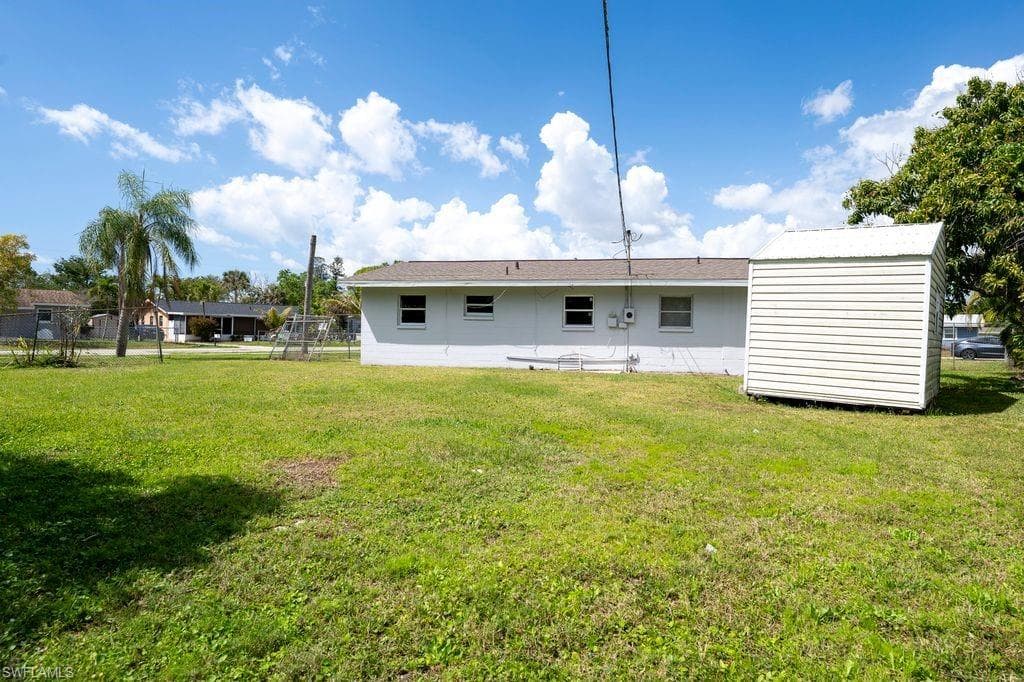 4631 New Haven DR-5