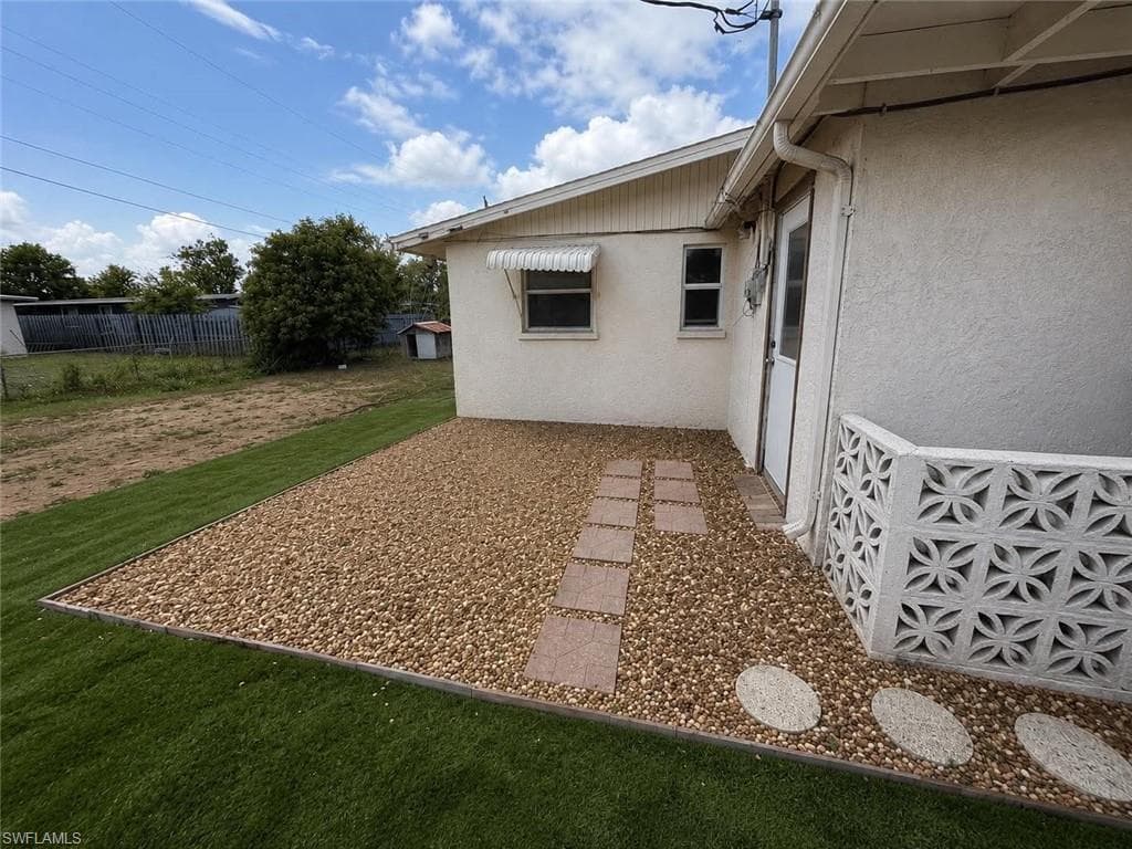 2204 Coronet ST-17