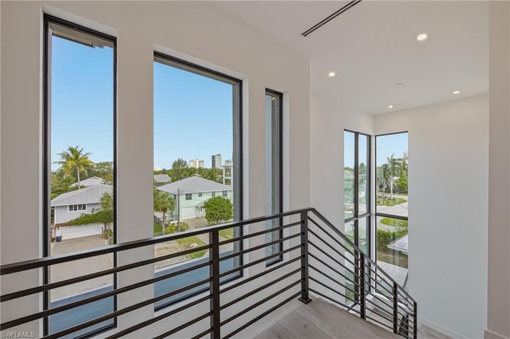 1286 Belaire CT-10