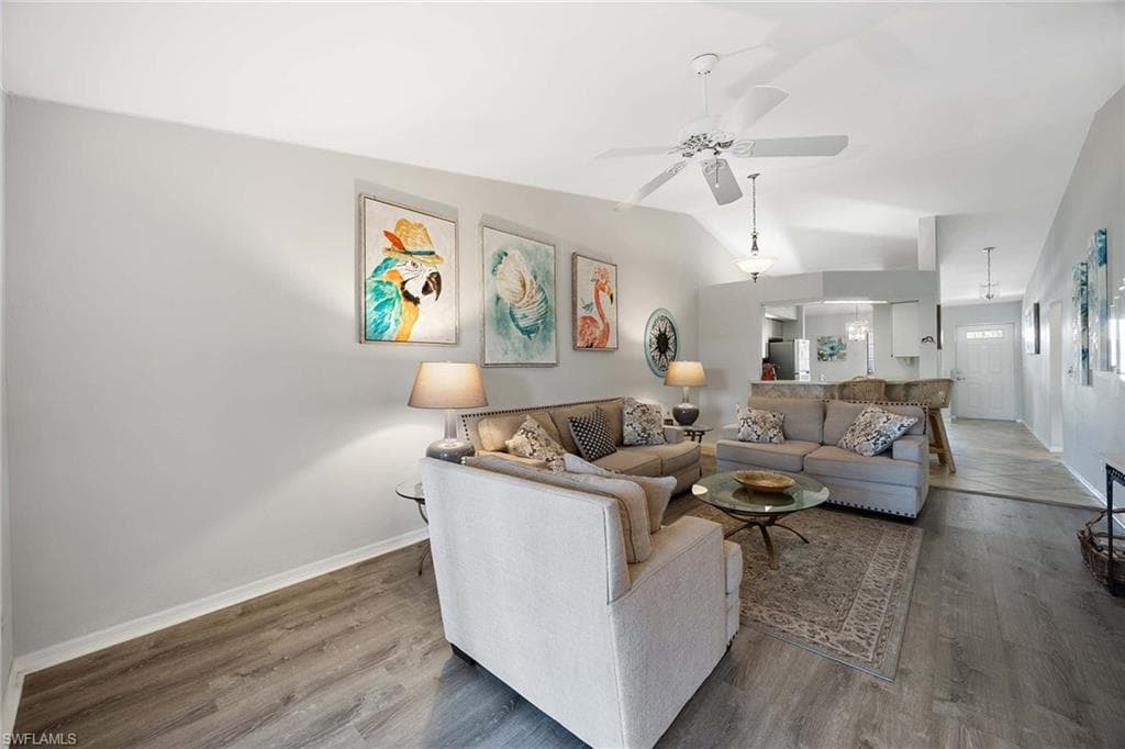 822 Gulf Pavillion DR 202-2
