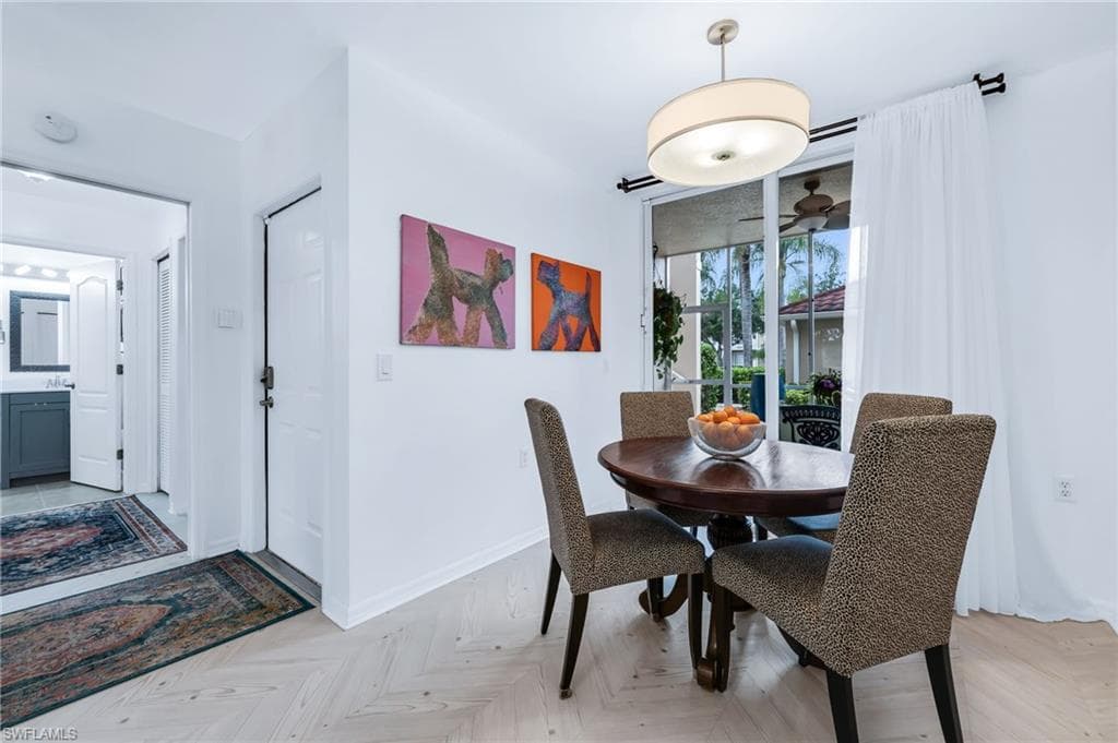 2860 Cypress Trace CIR 1813-7