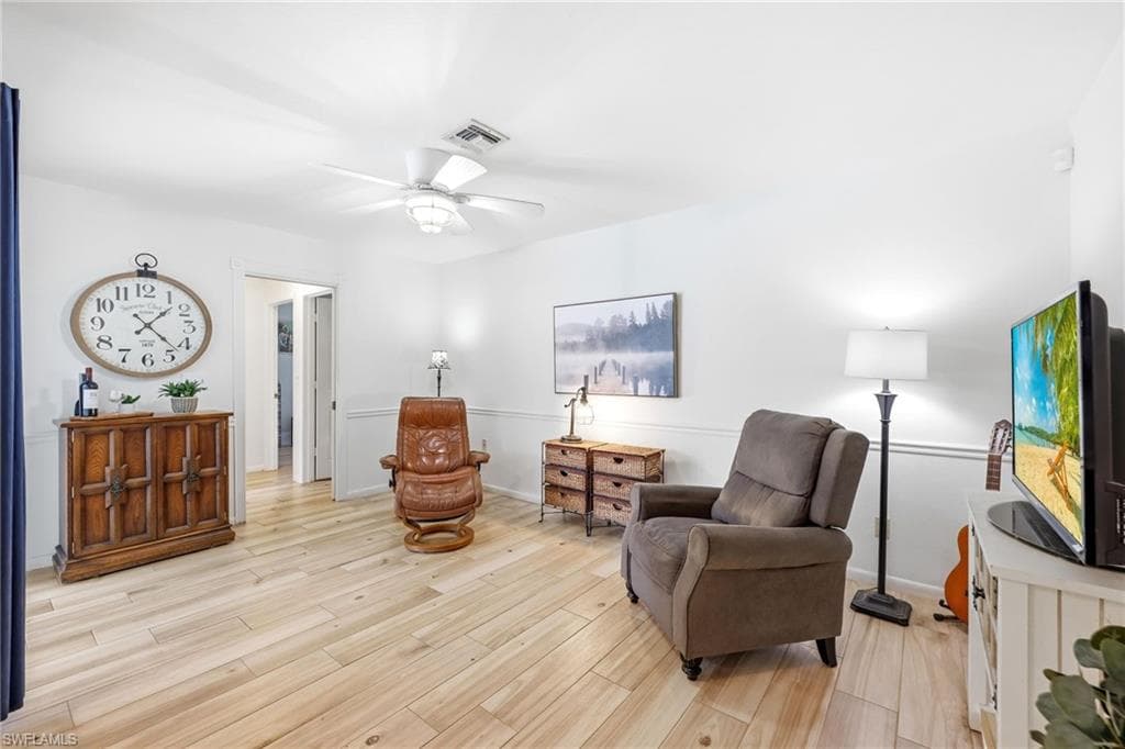 720 Meyer DR-9