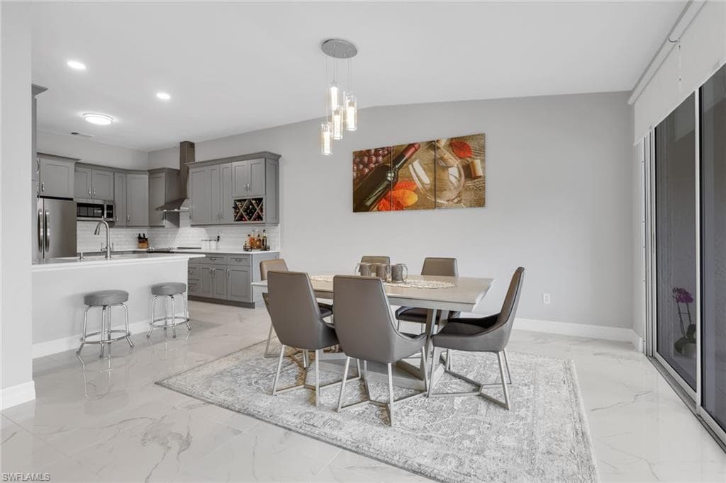 7648 Oleander Gate DR H202-11