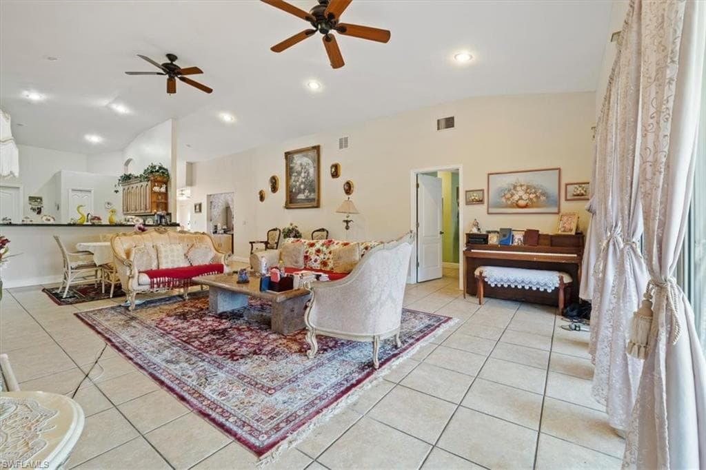 545 N Isora ST-21