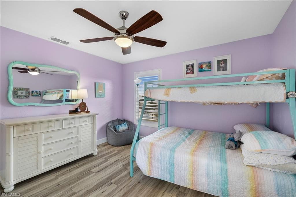 5100 Harborage DR-22