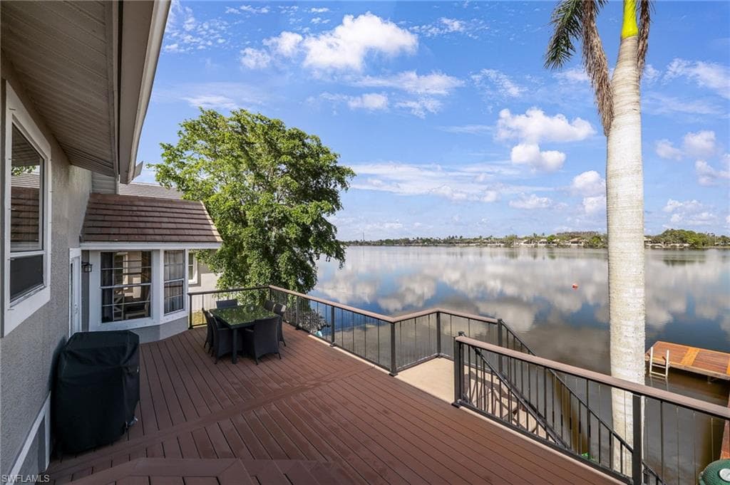 5100 Harborage DR-44