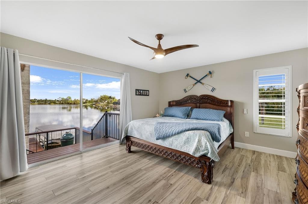 5100 Harborage DR-19