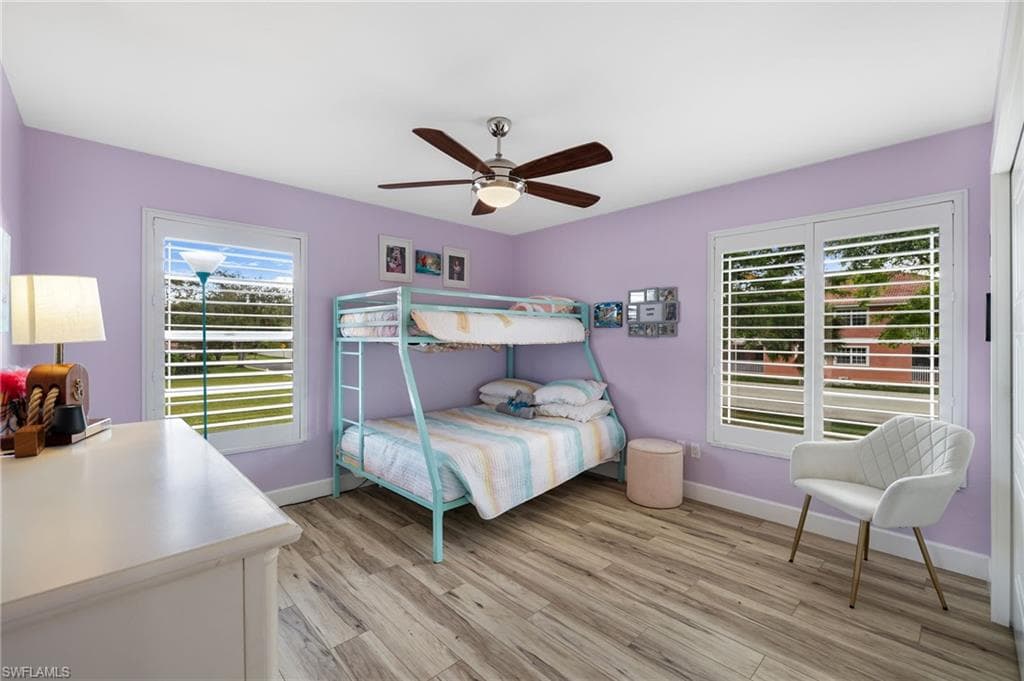 5100 Harborage DR-23