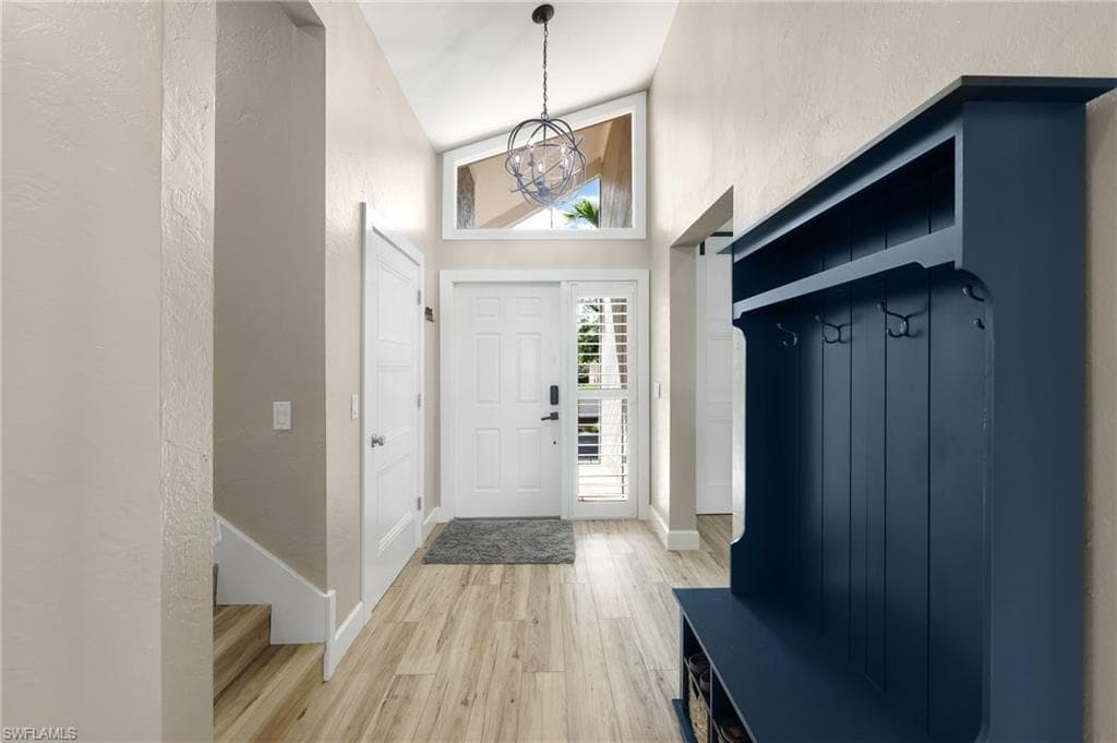 5100 Harborage DR-32