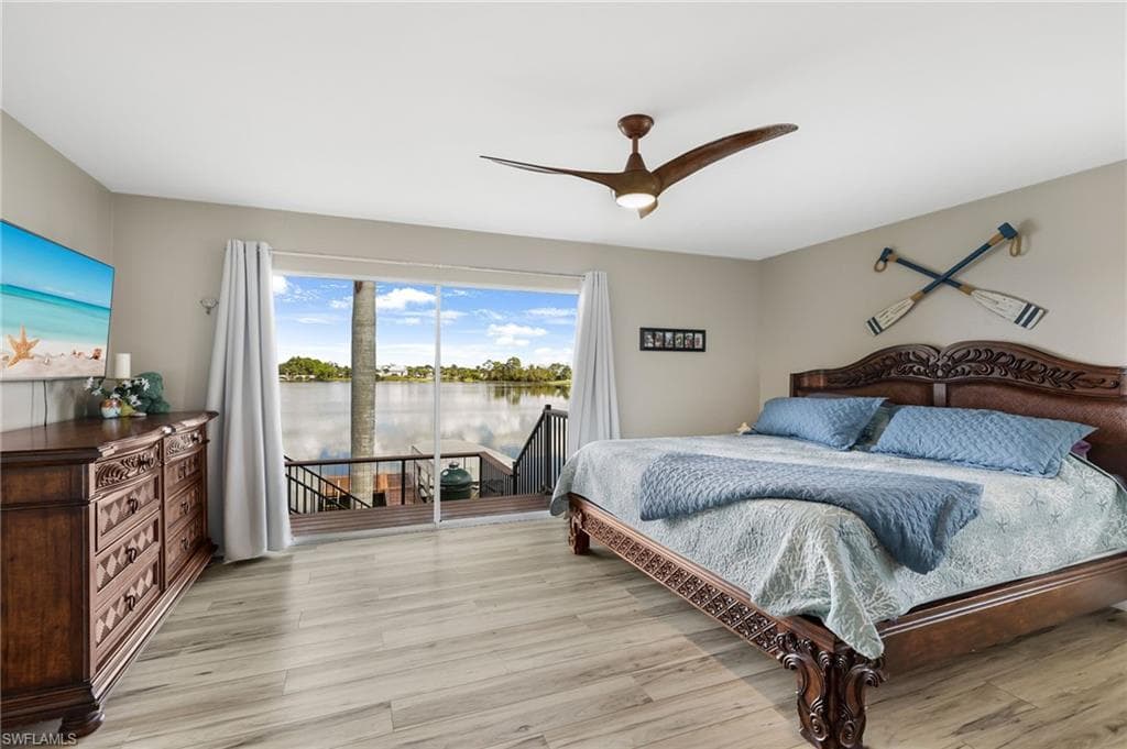 5100 Harborage DR-18