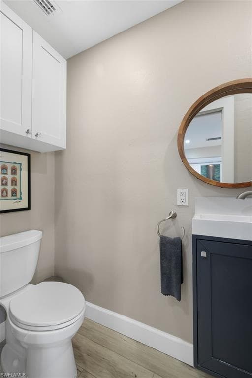 5100 Harborage DR-28
