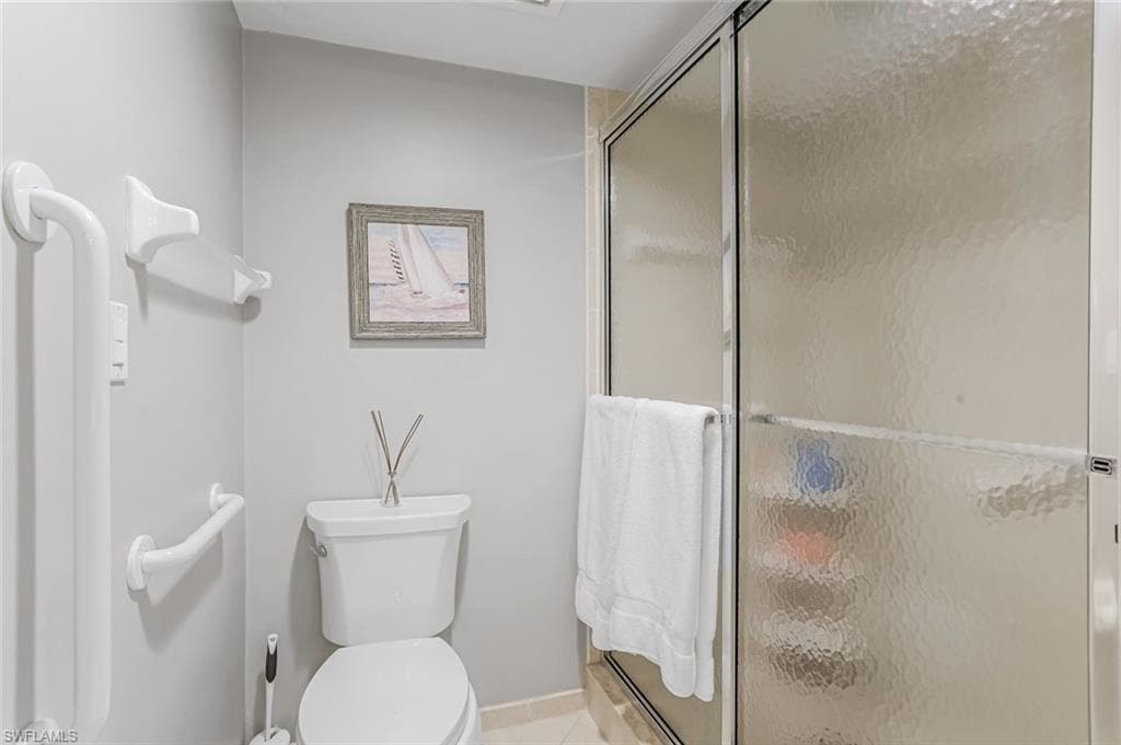 26235 Hickory BLVD 7B-17