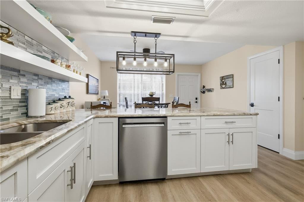 3371 N Key DR 105-4