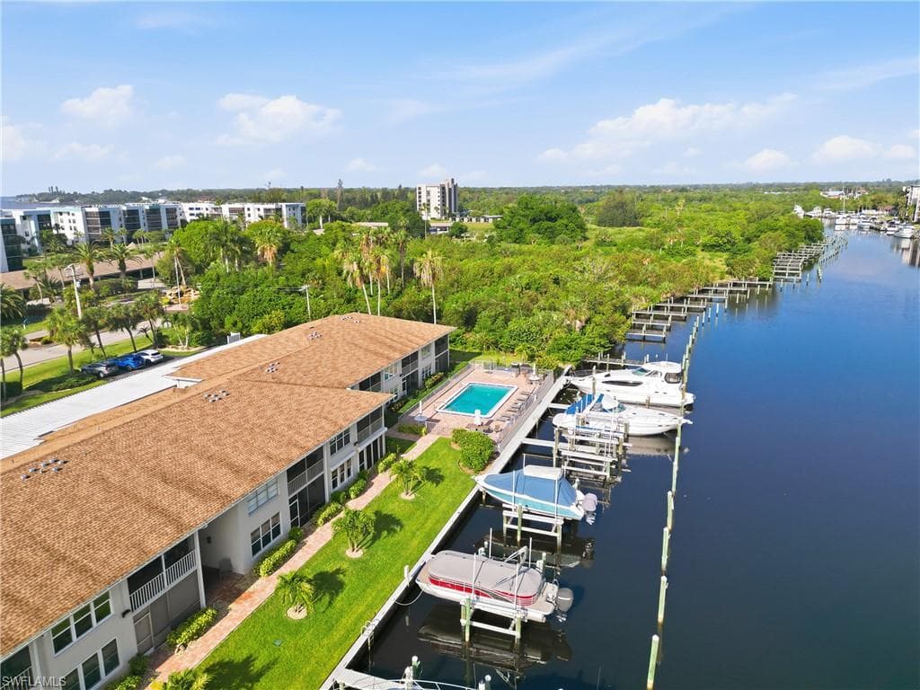 3371 N Key DR 105-37
