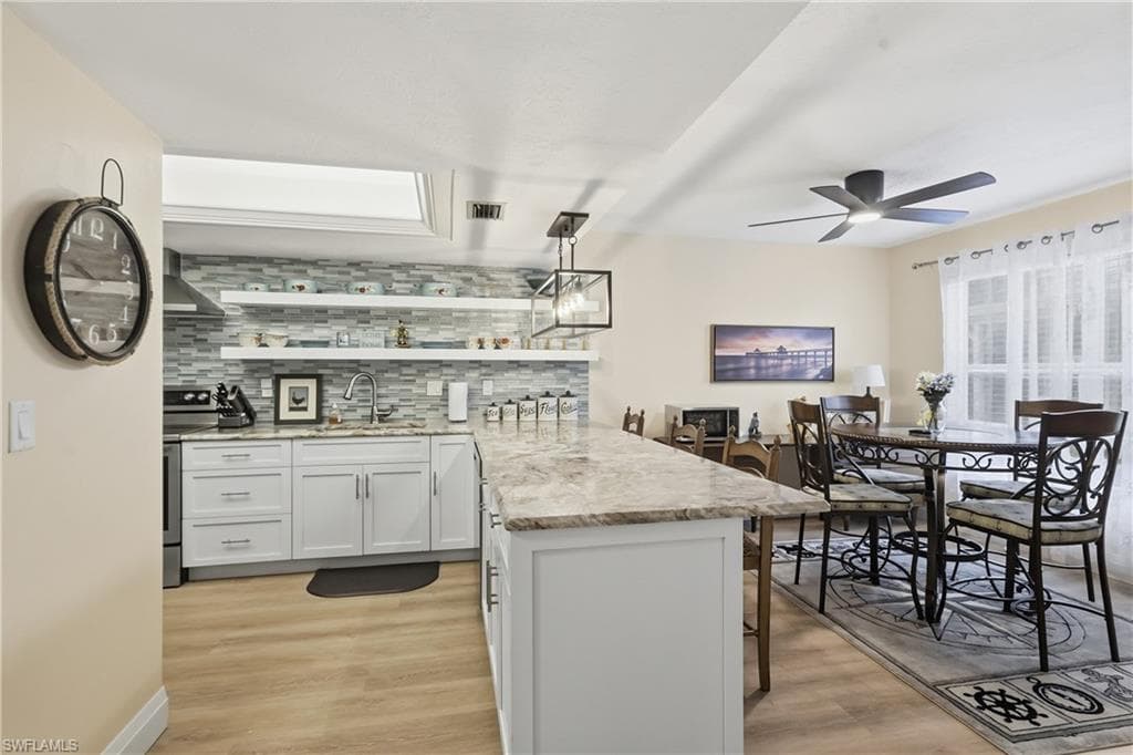 3371 N Key DR 105-7