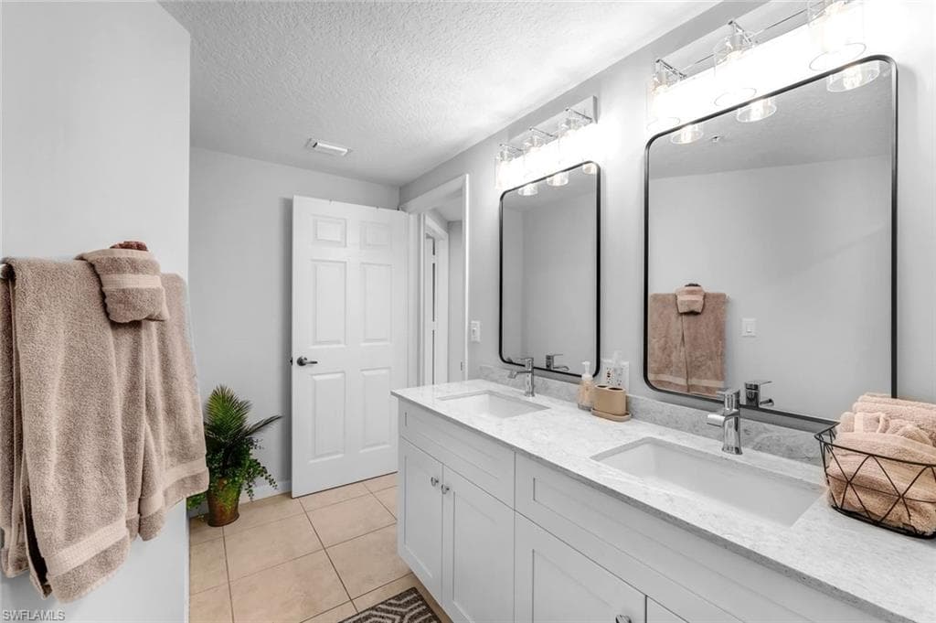 8751 Estero BLVD 1202-21