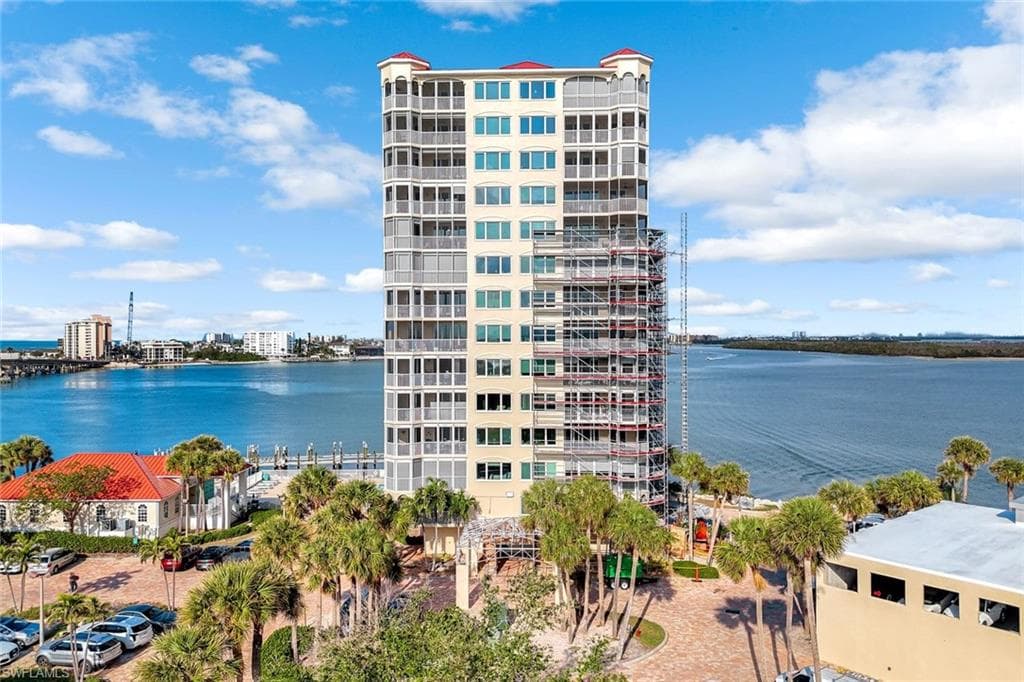 8751 Estero BLVD 1202-34