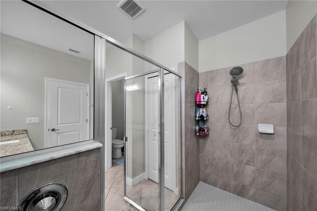 13846 Pine Lodge LN-26