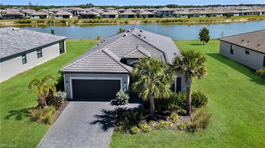 13846 Pine Lodge LN-29