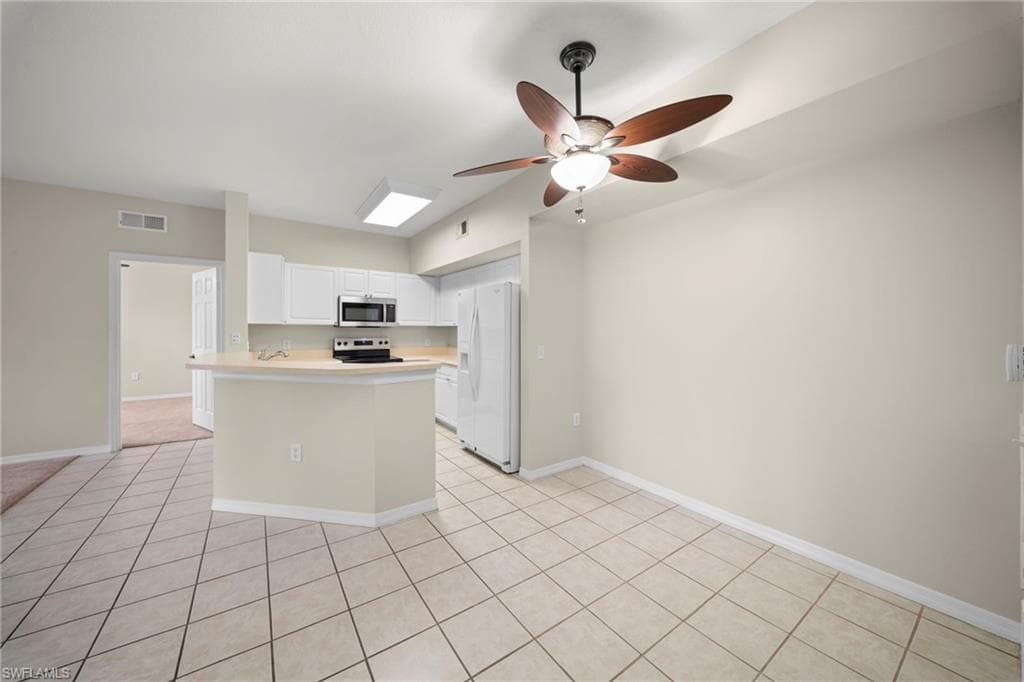 11400 ocean walk LN 214-5