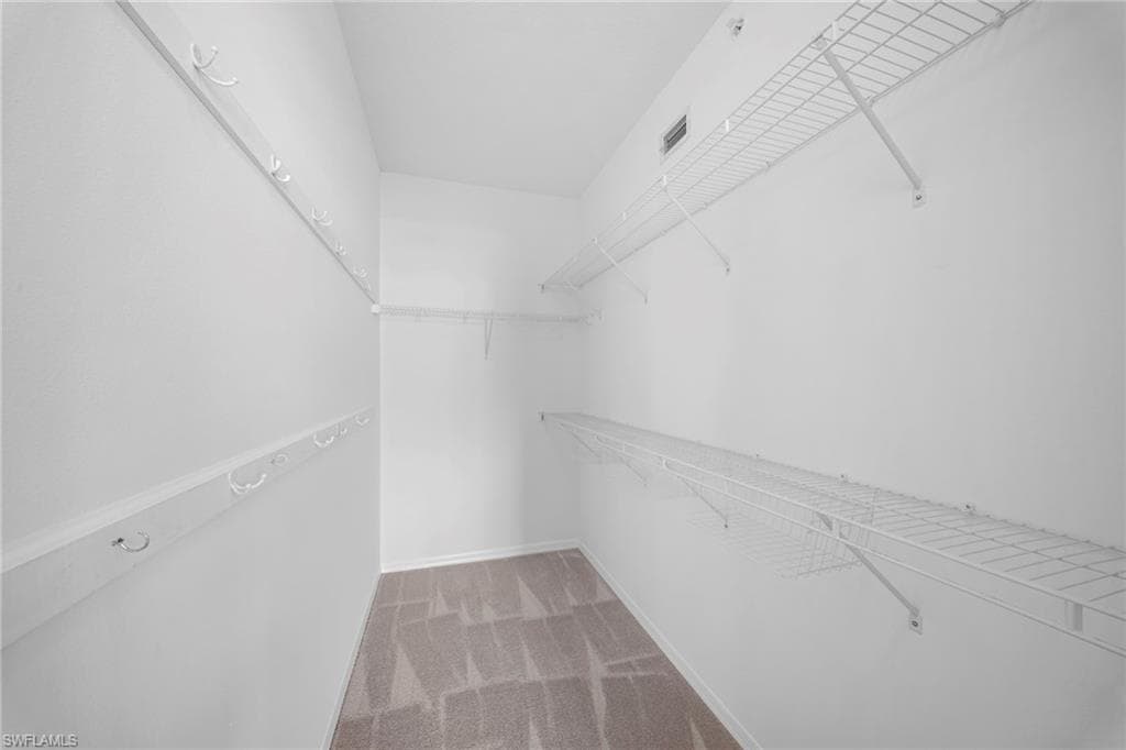 11400 ocean walk LN 214-27